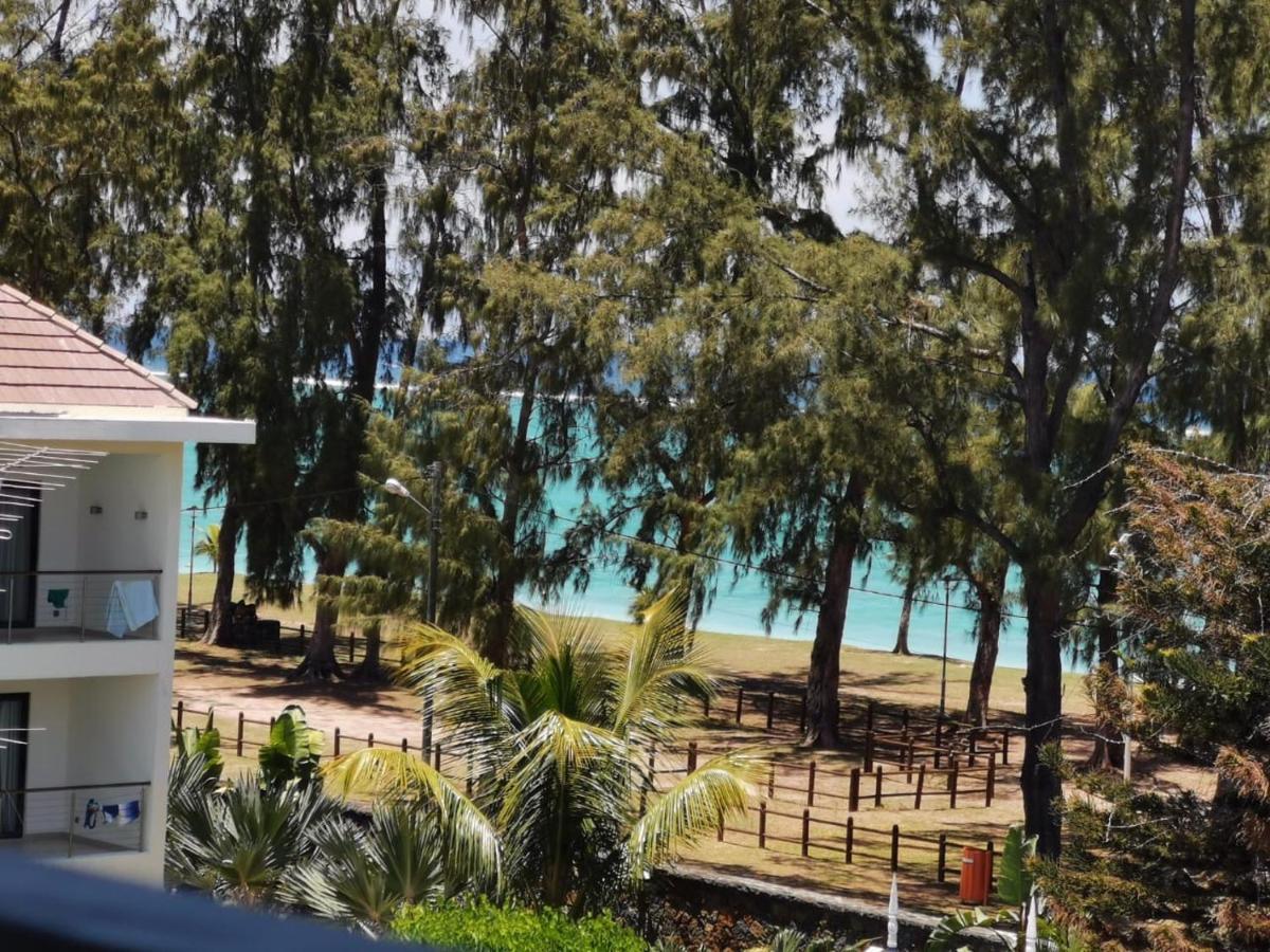 Rayon Vert Bleuphorie Beach Apartment Flic-en-Flacq Exteriér fotografie